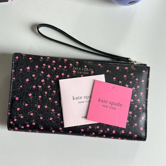 Kate Spade Sylvia Meadow Wristlet - Picture 4 of 4